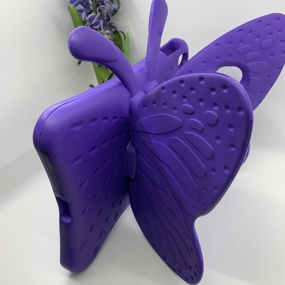 iPad 7th generation purple butterfly covers - Picture 4 of 6